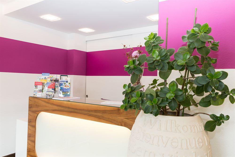 Hotel Arooma Erding Exterior photo