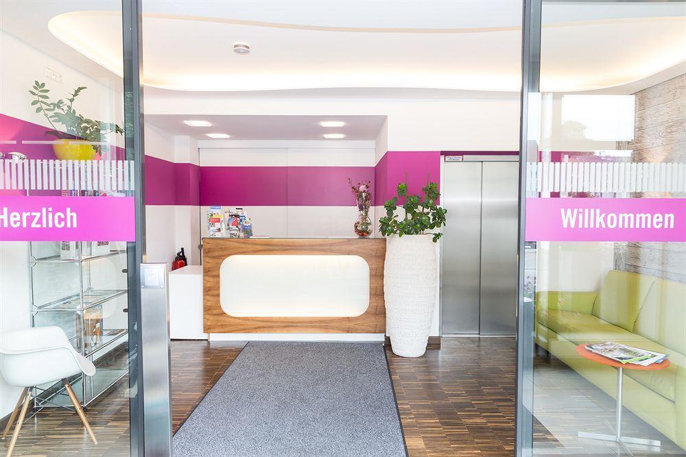 Hotel Arooma Erding Exterior photo
